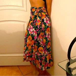 Tropical print wrap skirt Small